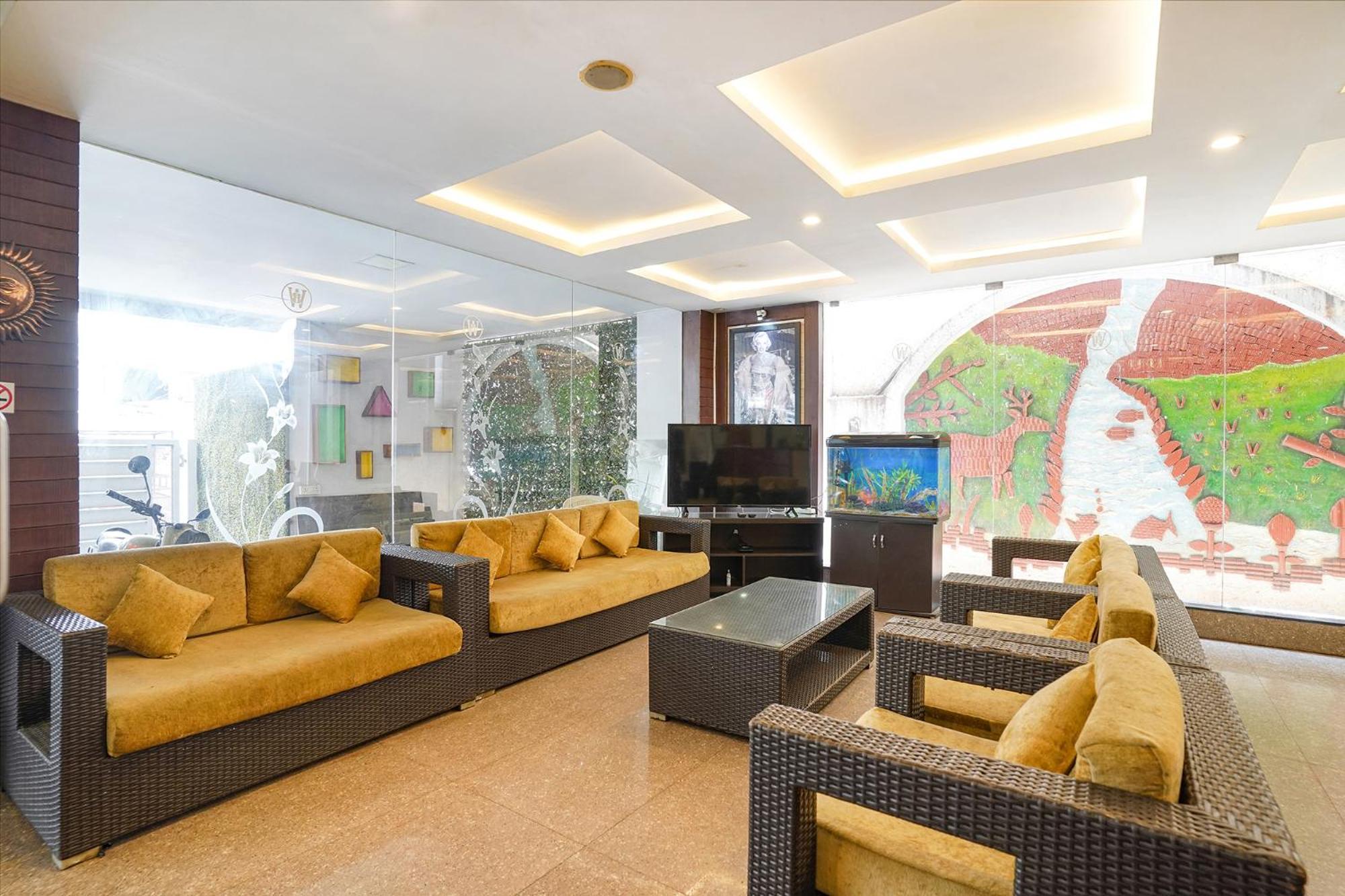 Fabhotel The Kings Suites Bangalore Bagian luar foto