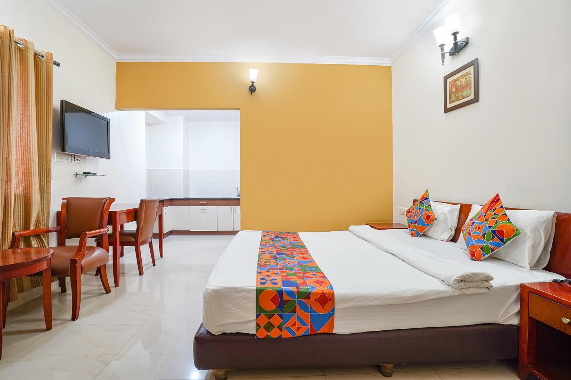 Fabhotel The Kings Suites Bangalore Bagian luar foto